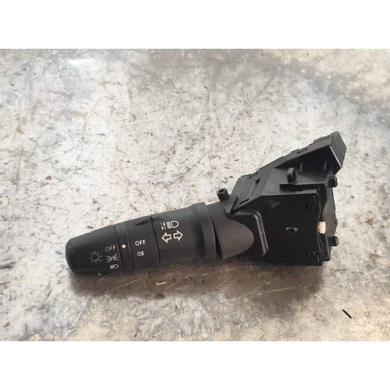 Recambio de mando luces para nissan almera (n16/e) visia referencia OEM IAM 25540AV620  2002