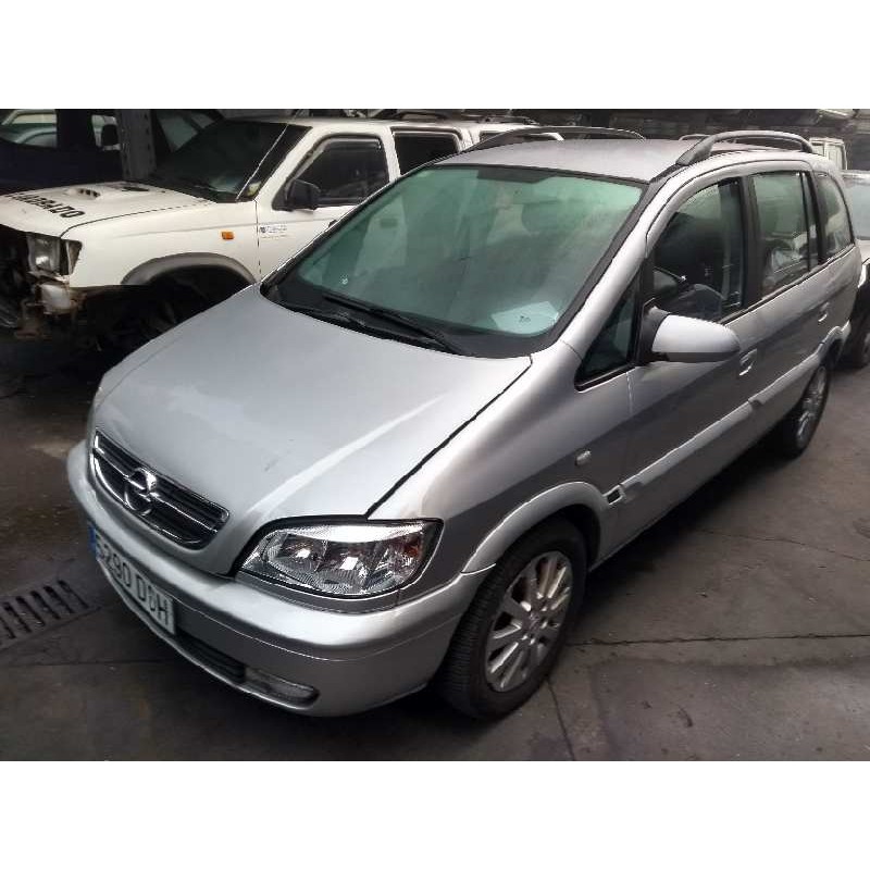 opel zafira a del año 2005