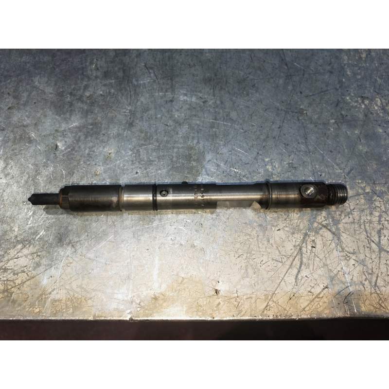 Recambio de inyector para audi a4 avant (8e) 2.5 tdi (114kw) referencia OEM IAM BOSCH 0432133795 2001