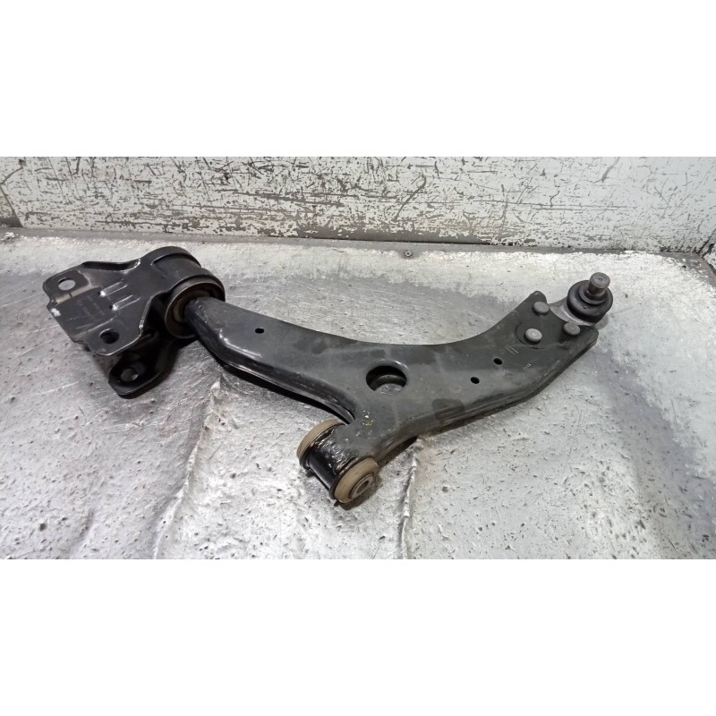 Recambio de brazo suspension inferior delantero izquierdo para ford focus lim. (cb8) sport referencia OEM IAM   