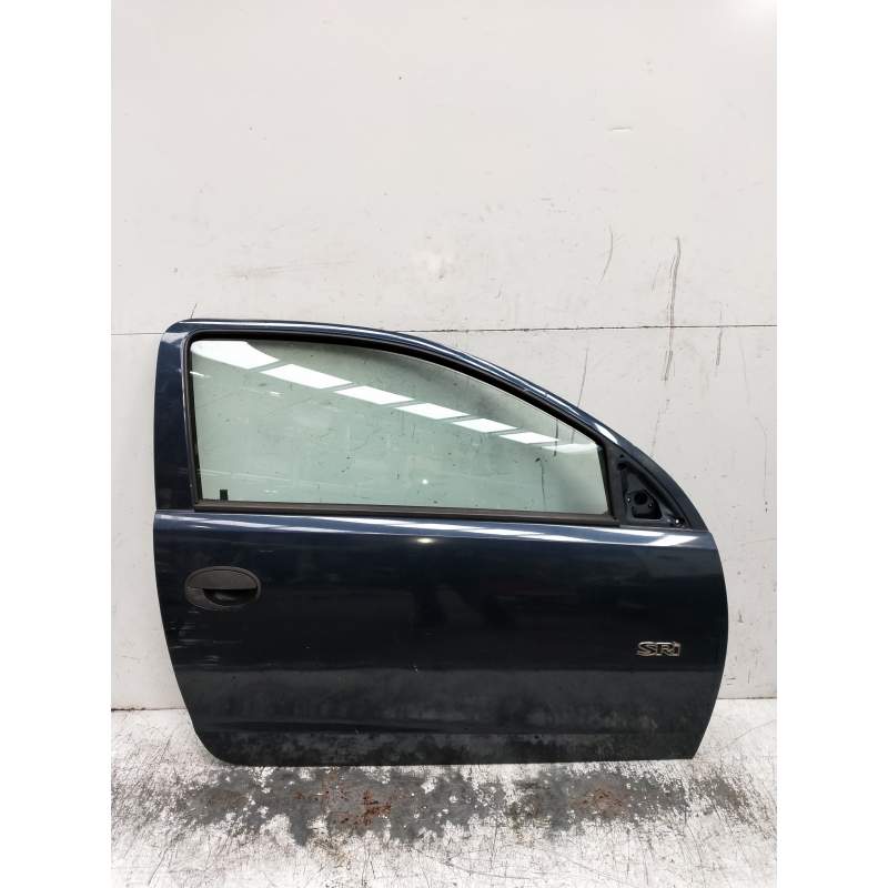 Recambio de puerta delantera derecha para opel corsa c referencia OEM IAM  3P 2001