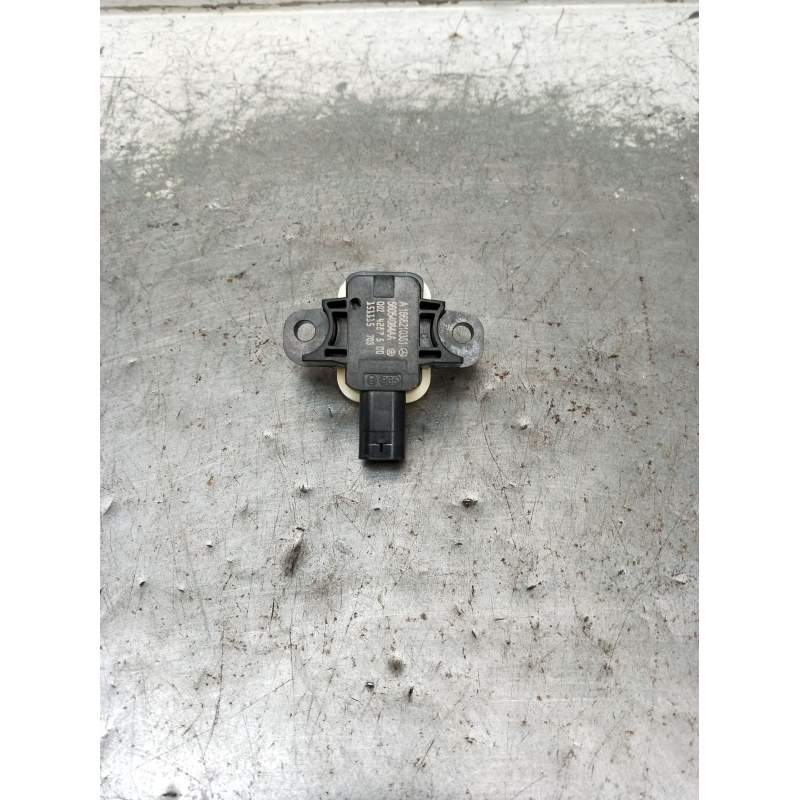 Recambio de sensor para infiniti q30 2.2 d referencia OEM IAM A1668210351 56054084AA 
