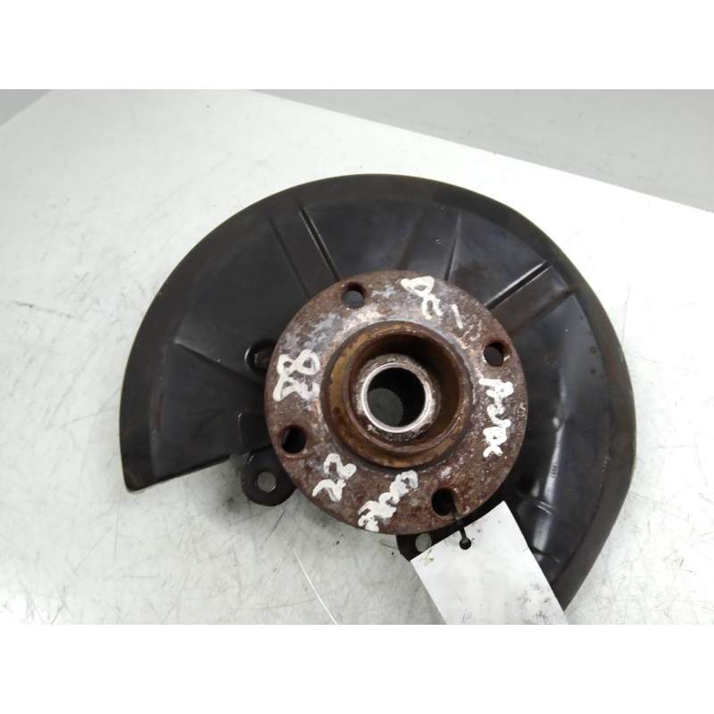 Recambio de mangueta delantera derecha para audi coupe (8b3) básico referencia OEM IAM   
