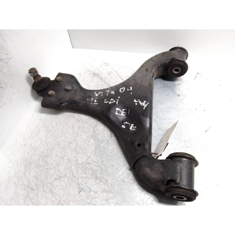 Recambio de brazo suspension inferior delantero derecho para mercedes vito mixto 06.2003 referencia OEM IAM   