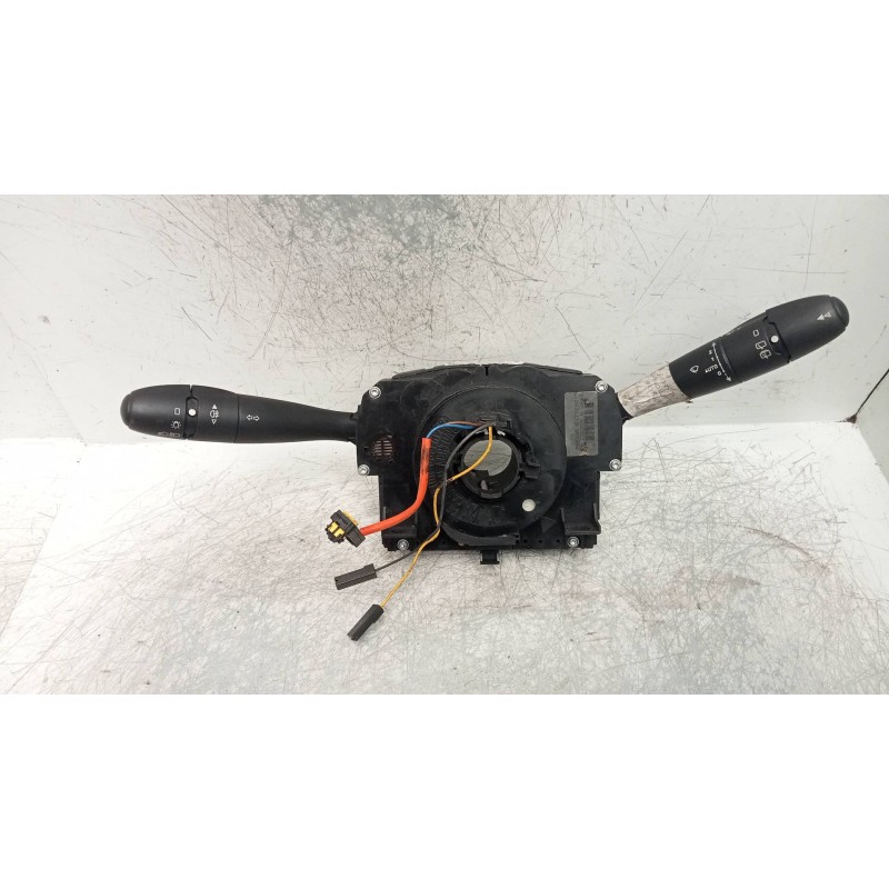 Recambio de mando luces para citroen c3 1.4 hdi vivace referencia OEM IAM 9657677XT  