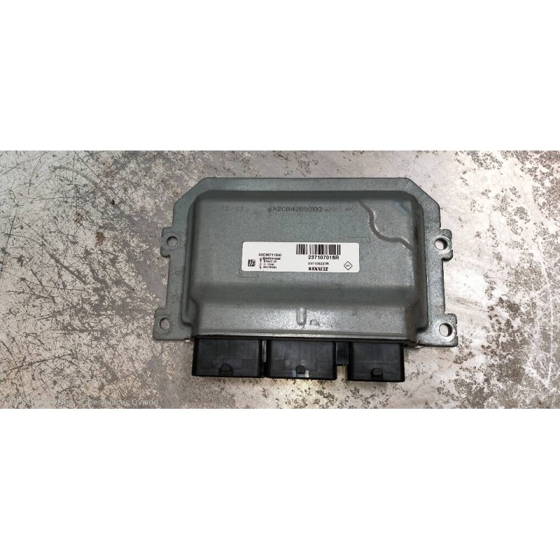 Recambio de centralita motor uce para renault clio iv business referencia OEM IAM   