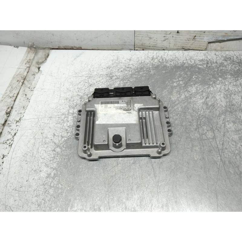 Recambio de centralita motor uce para citroën c4 berlina collection referencia OEM IAM 0281011863 9661377280 EDC16C34