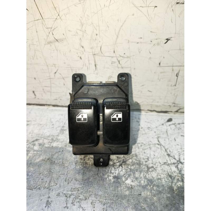 Recambio de mando elevalunas delantero izquierdo para kia picanto 1.1 ex referencia OEM IAM FRTLH2WGR 5P 2004