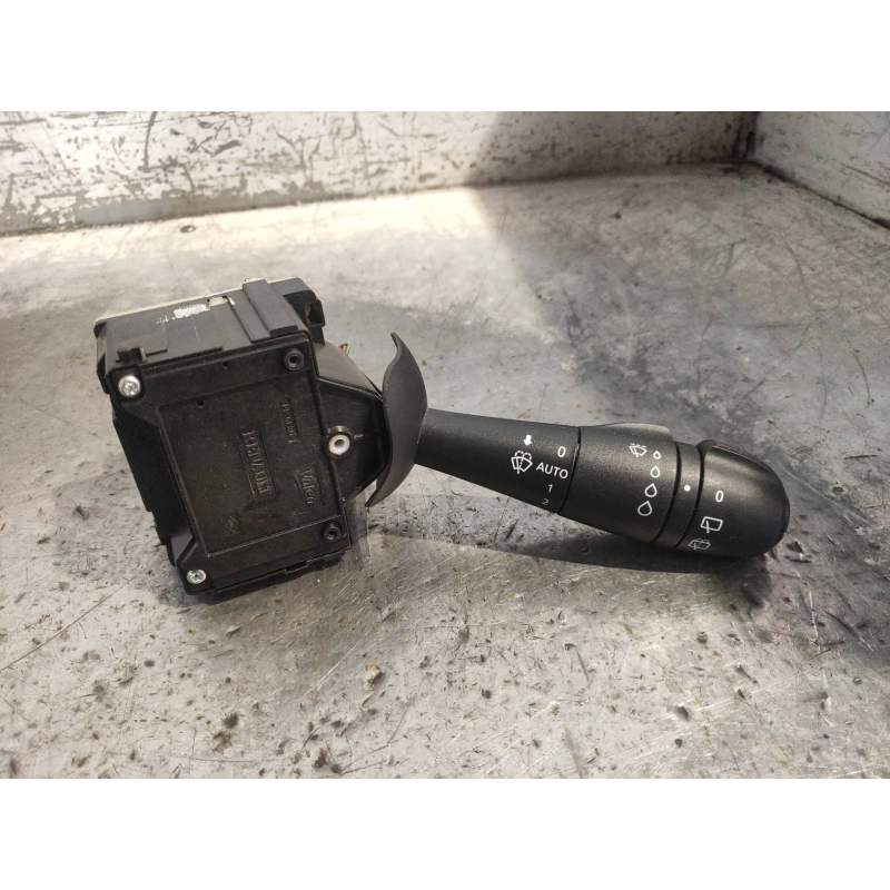 Recambio de mando limpia para renault clio iv business referencia OEM IAM 255675887R  12