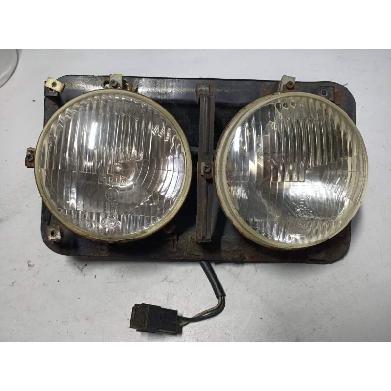 Recambio de faro derecho para ebro f-260 d referencia OEM IAM   