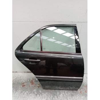 PUERTA TRASERA DERECHA 4P W202/1993