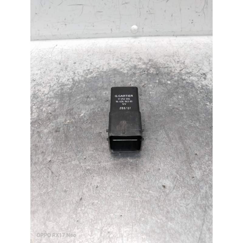 Recambio de caja precalentamiento para citroën c4 picasso sx referencia OEM IAM 9663696380 16HDI 2006