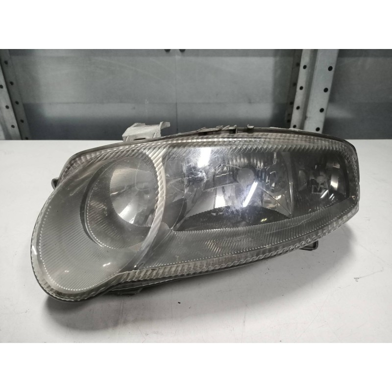 Recambio de faro izquierdo para alfa romeo 147 (190) 1.9 jtd cat referencia OEM IAM   