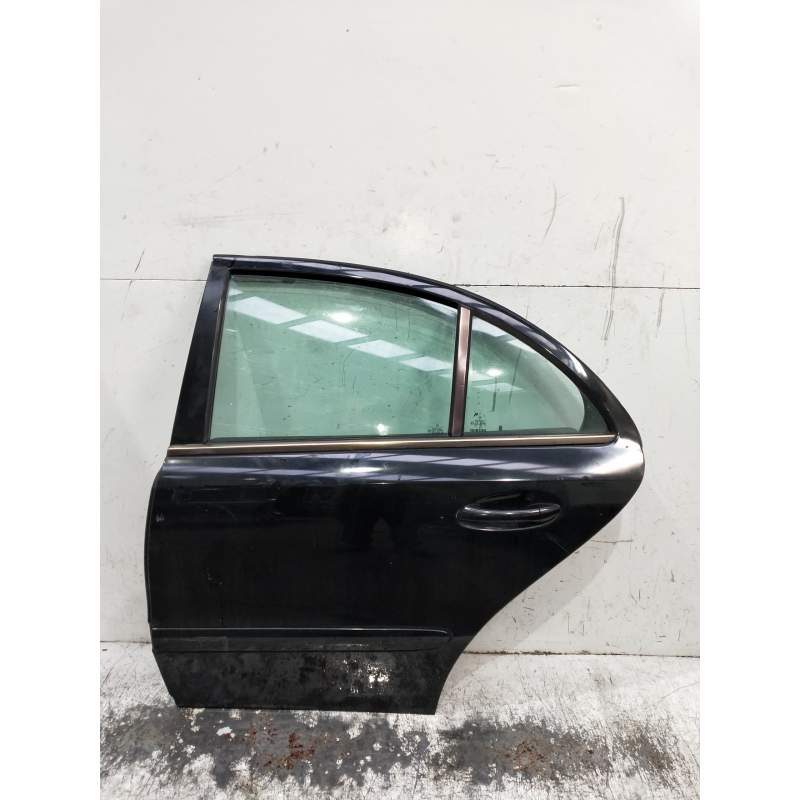 Recambio de puerta trasera izquierda para mercedes-benz clase e (w211) berlina referencia OEM IAM  4P 2002
