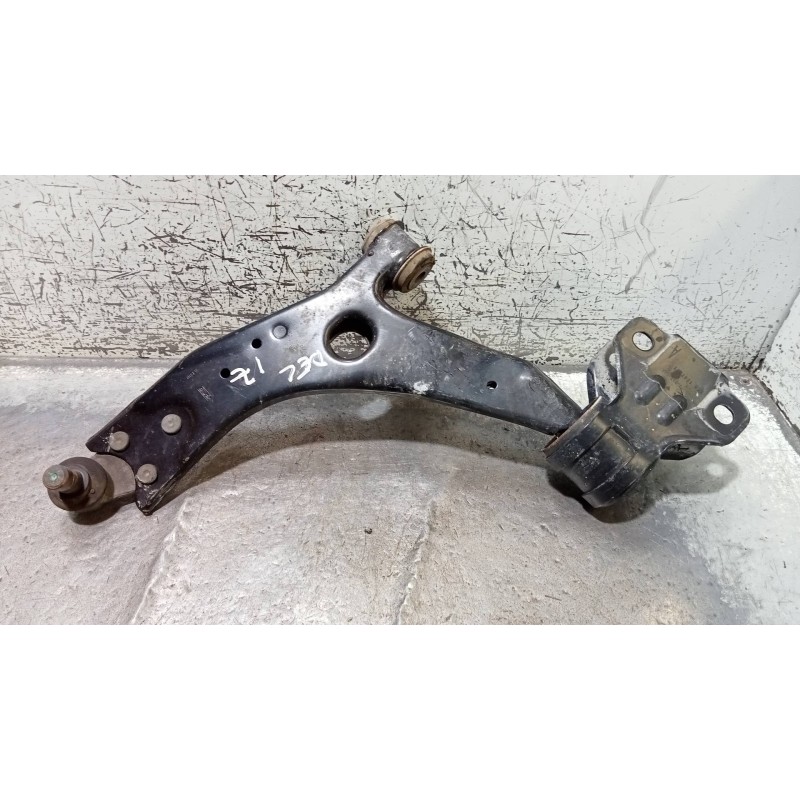 Recambio de brazo suspension inferior delantero izquierdo para ford focus lim. titanium referencia OEM IAM   