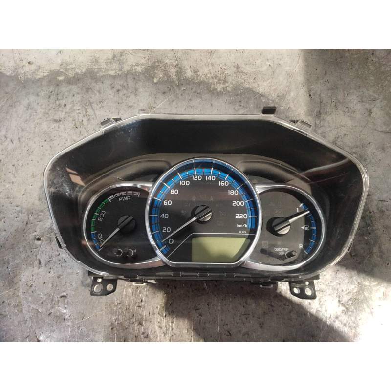 Recambio de cuadro instrumentos para toyota yaris hsd active referencia OEM IAM 838000U390 MB1575607773 