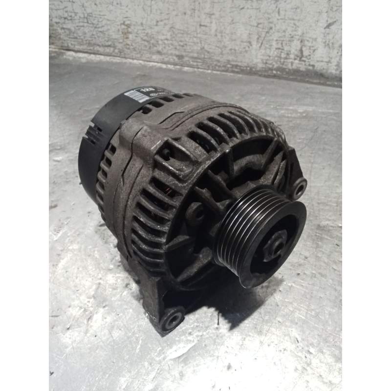 Recambio de alternador para audi a6 c4 (4a2) 2.5 tdi referencia OEM IAM 046903015F 0123510028 120A 1994