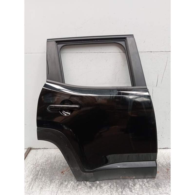 Recambio de puerta trasera derecha para jeep renegade referencia OEM IAM  5P 