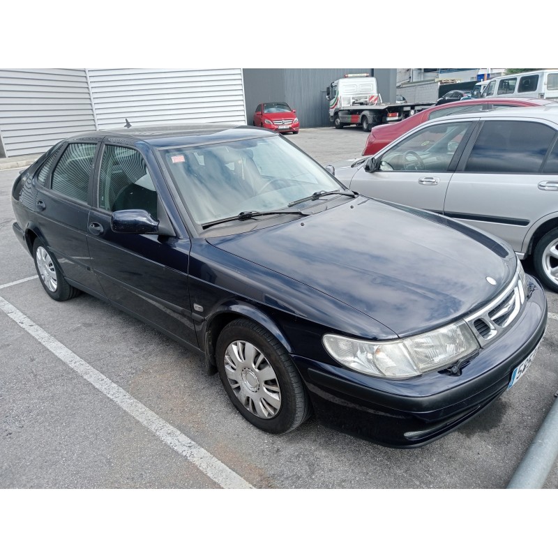 saab 9-3 berlina del año 2001