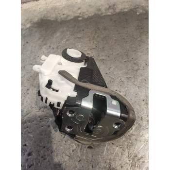 MOTOR CIERRE CENTRALIZADO TRASERO DERECHO 