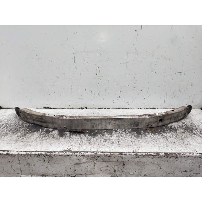 Recambio de refuerzo paragolpes delantero para mercedes-benz clase e (w211) berlina referencia OEM IAM   2002