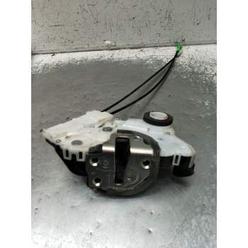 MOTOR CIERRE CENTRALIZADO DELANTERO DERECHO 5P 2005