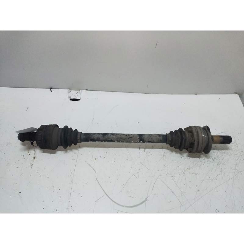 Recambio de transmision trasera derecha para bmw serie 3 compact (e46) 318ti referencia OEM IAM  318G 2001