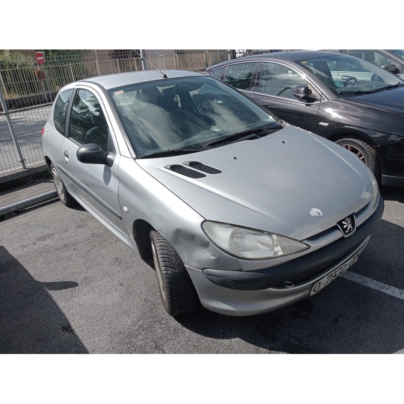 peugeot 206 berlina del año 1998