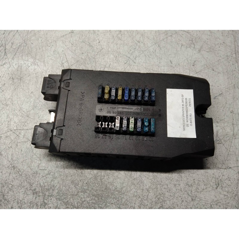 Recambio de caja reles / fusibles para mercedes sprinter (w901,w903) combi 212 d (902.471-472) techo elevado referencia OEM IAM 