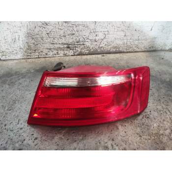 PILOTO TRASERO DERECHO 8T0945096 