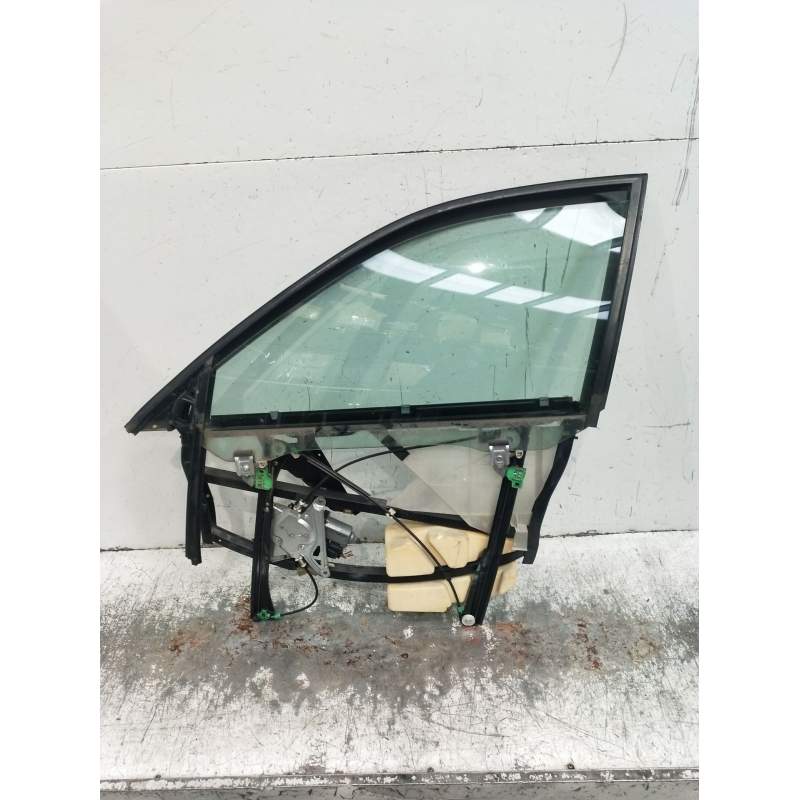 Recambio de elevalunas delantero izquierdo para audi a4 b5 (8d2) 1.9 tdi referencia OEM IAM 8D0959801D 5P 
