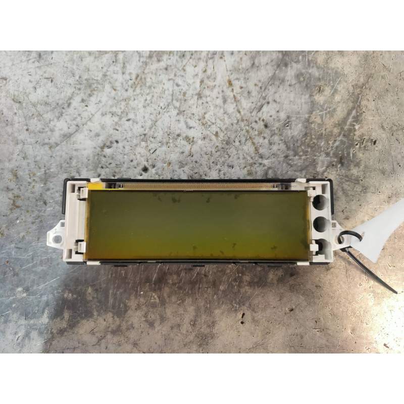 Recambio de pantalla multifuncion para citroën c4 berlina lx referencia OEM IAM 9665614780 1797811 2004