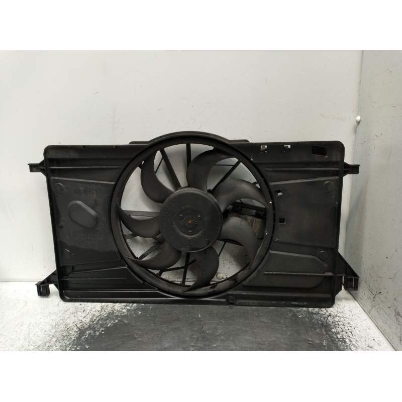 Recambio de electroventilador para volvo v50 (545) 2.0 d referencia OEM IAM 3M5H8C607UC 0130303939 2004