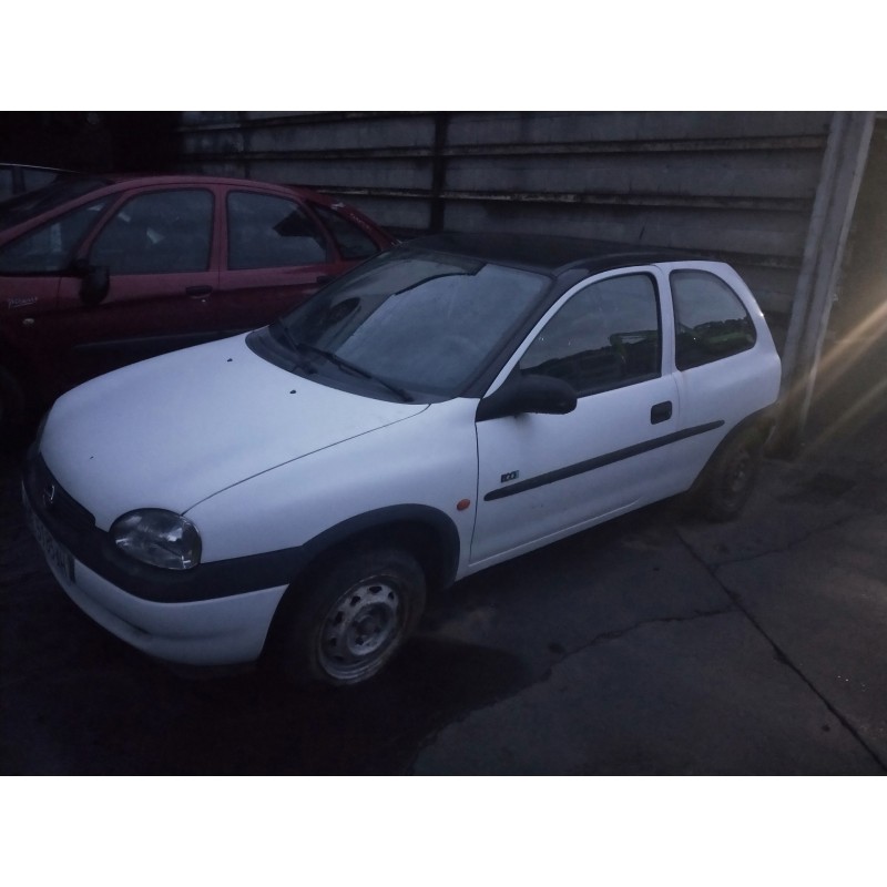 opel corsa b del año 1999