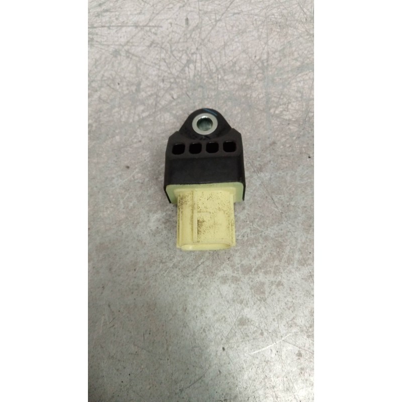 Recambio de sensor para toyota prius+ advance referencia OEM IAM 8983152030  