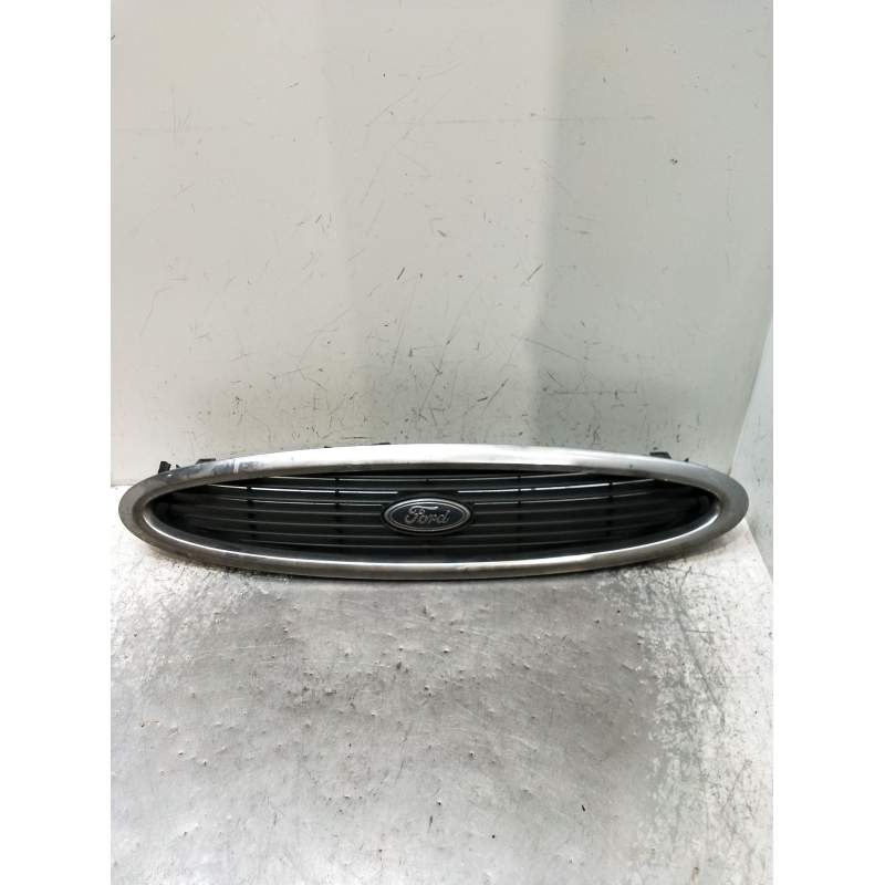 Recambio de rejilla delantera para ford mondeo ii (bap) 2.0 i referencia OEM IAM   1997