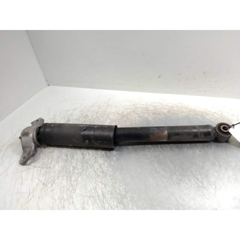 Recambio de amortiguador trasero para opel insignia berlina 2.0 16v cdti referencia OEM IAM  20CDTI 2008