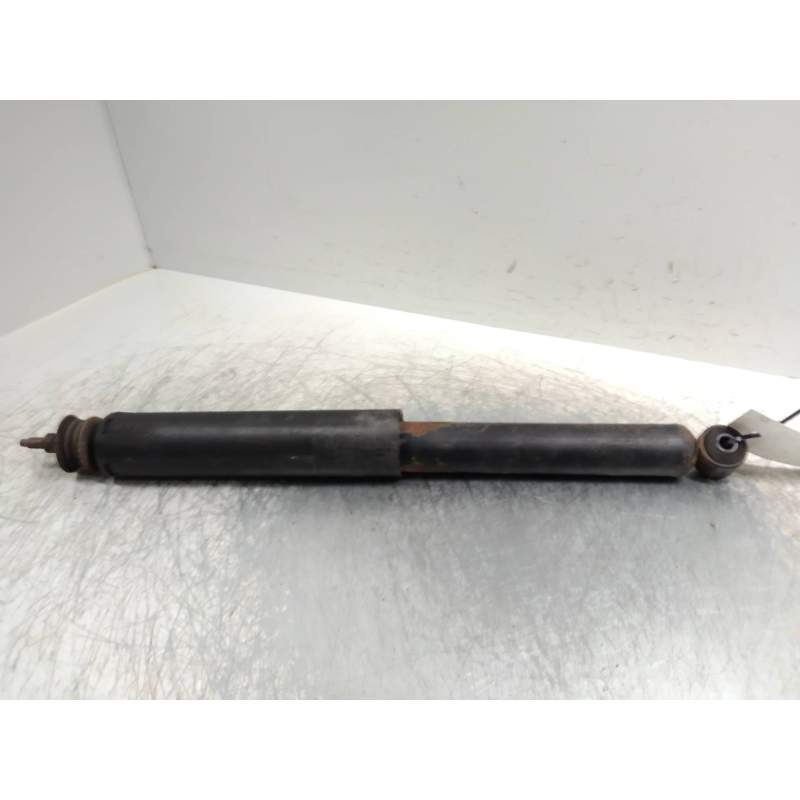 Recambio de amortiguador trasero para opel kadett e 1.8 referencia OEM IAM   