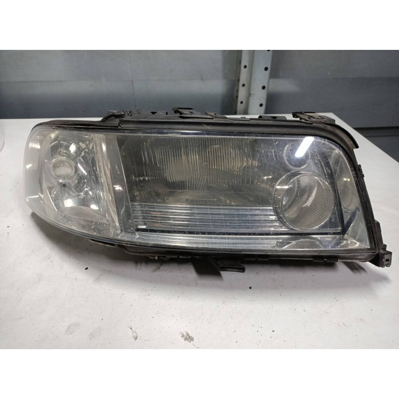 Recambio de faro derecho para audi a8 (d2) 2.5 tdi referencia OEM IAM 50182112040126 1307329066 XENON