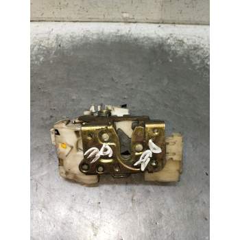 MOTOR CIERRE CENTRALIZADO DELANTERO DERECHO 5P 1997