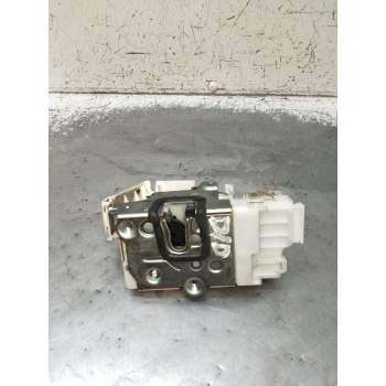 MOTOR CIERRE CENTRALIZADO DELANTERO DERECHO 1697202835Q3 5P 2005