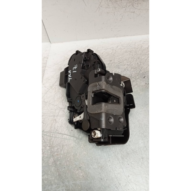 Recambio de motor cierre centralizado trasero izquierdo para land rover range rover sport v6 td hse referencia OEM IAM FQM000157