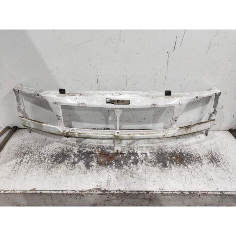 Recambio de panel frontal para mercedes-benz sprinter (w901,w904) caja cerr. referencia OEM IAM   