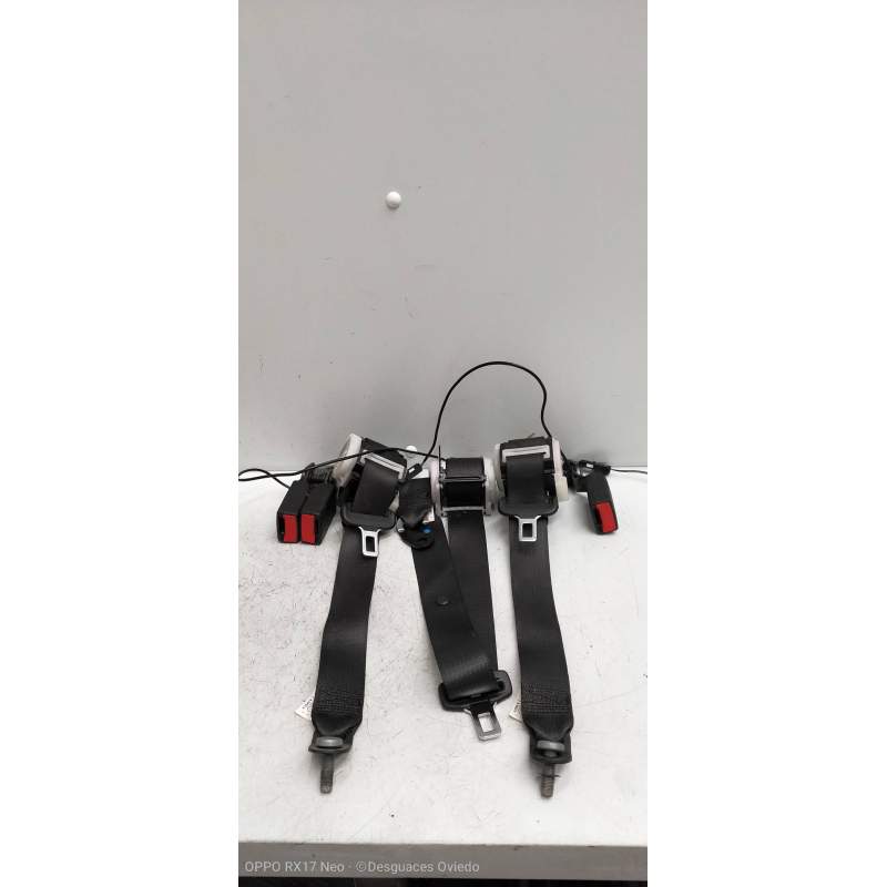Recambio de juego cinturones trasero para opel insignia berlina cosmo referencia OEM IAM  4P 2008
