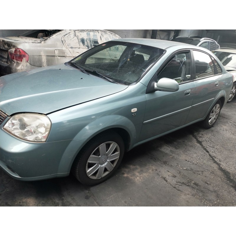 daewoo nubira berlina del año 2004