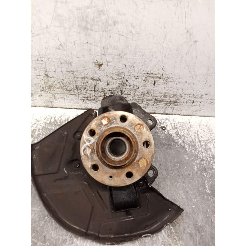Recambio de mangueta delantera derecha para audi a3 (8l1) s3 quattro referencia OEM IAM  18G 2000