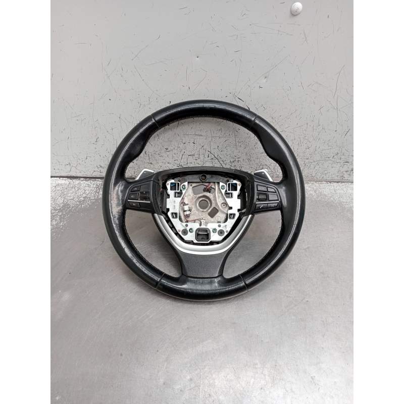 Recambio de volante para bmw 5 (f10) 520 d referencia OEM IAM   2014