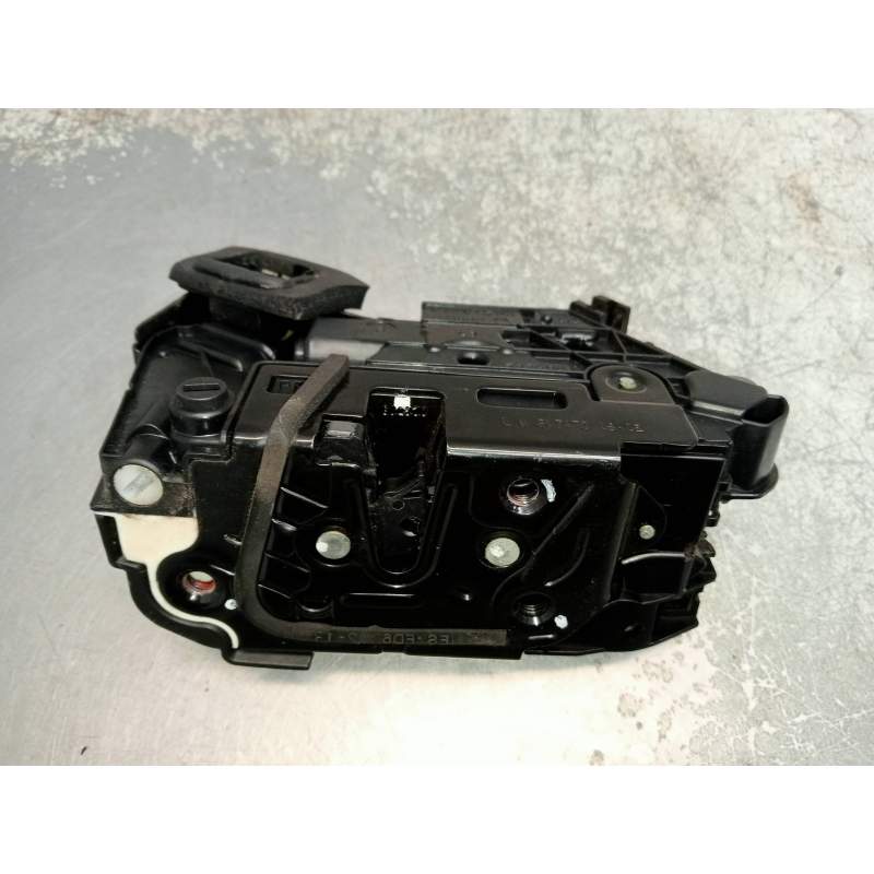 Recambio de motor cierre centralizado trasero izquierdo para volkswagen polo (6r1) crosspolo referencia OEM IAM 6R4839015  5P
