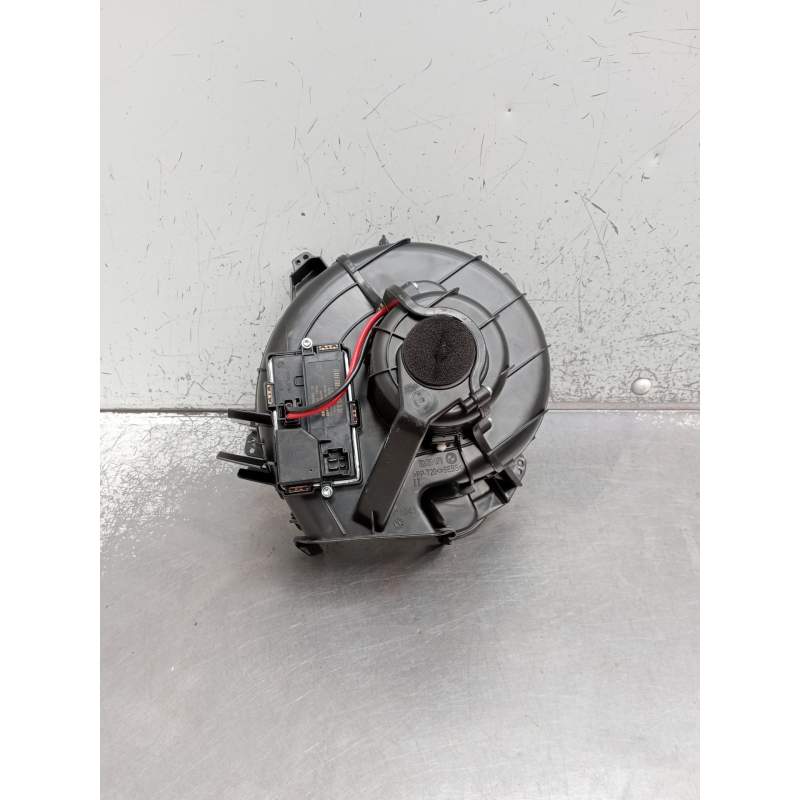 Recambio de motor calefaccion para bmw 5 (f10) 520 d referencia OEM IAM 935598101 5HL01079204 W8353005 2014