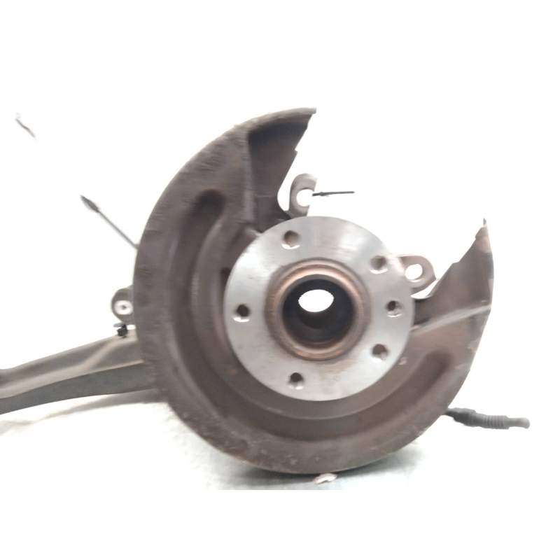 Recambio de mangueta trasera izquierda para volkswagen t5 transporter/furgoneta caja cerrada referencia OEM IAM   
